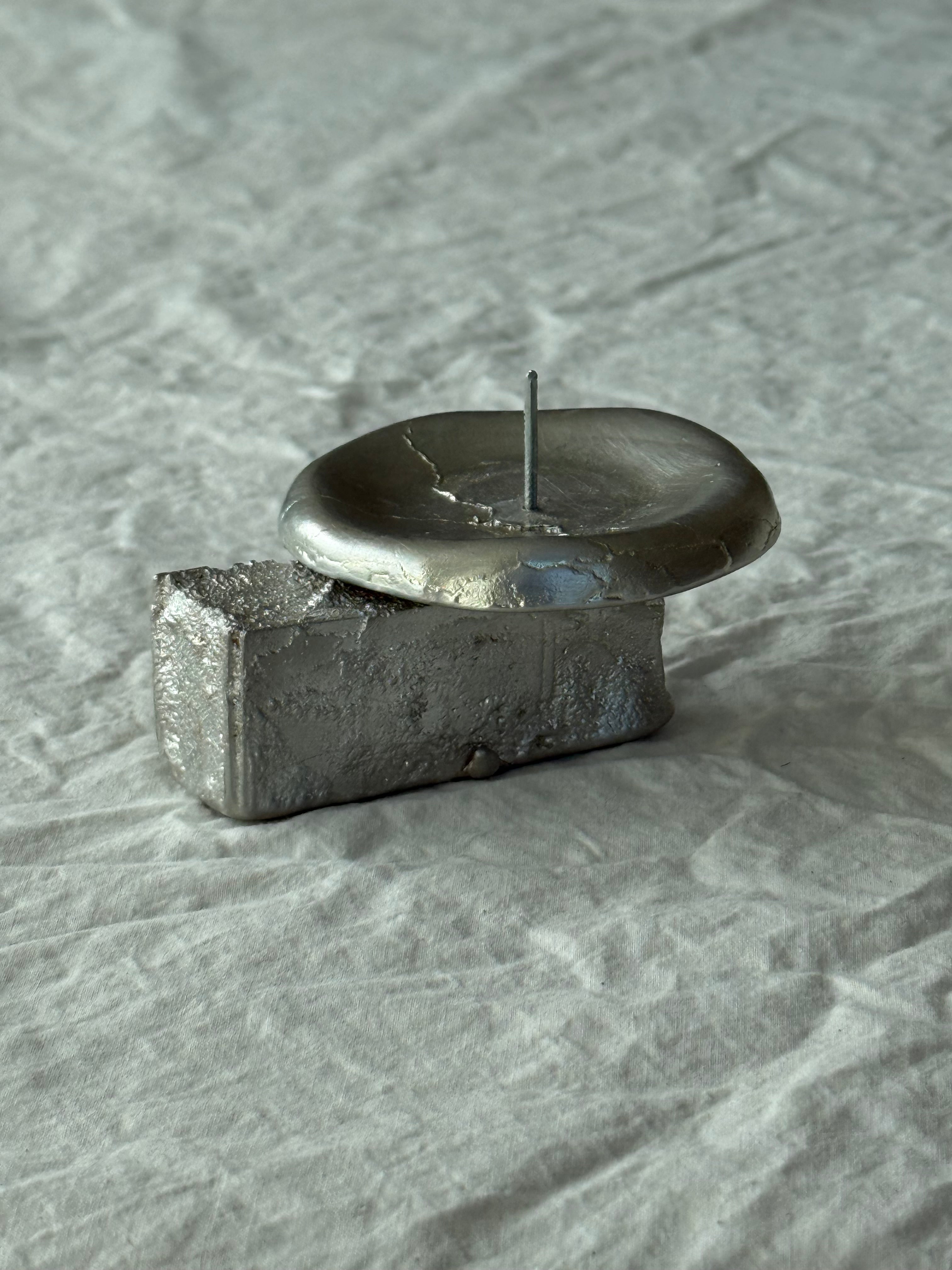 Formae 01 — Candle holder