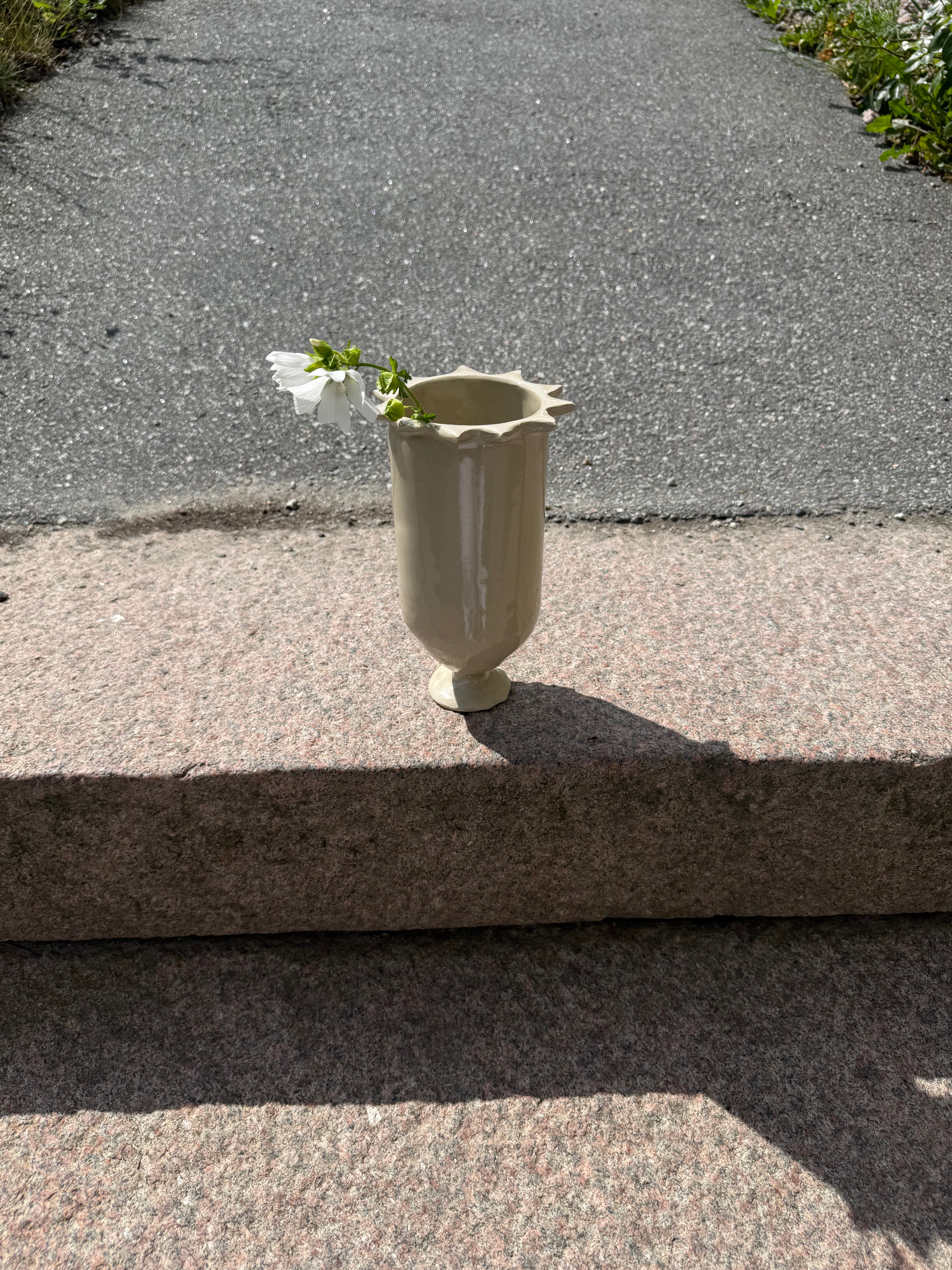 SV001 Vase