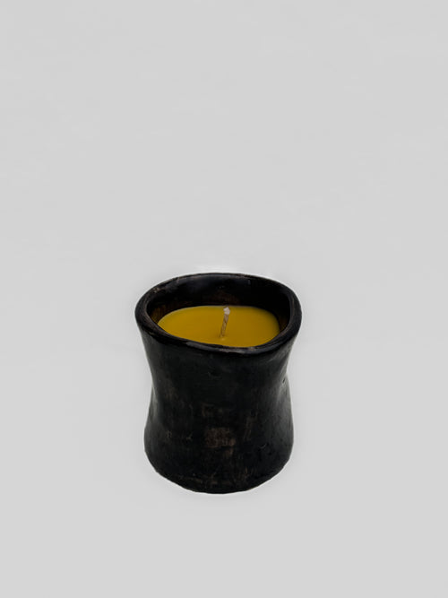 08 Yawa candle